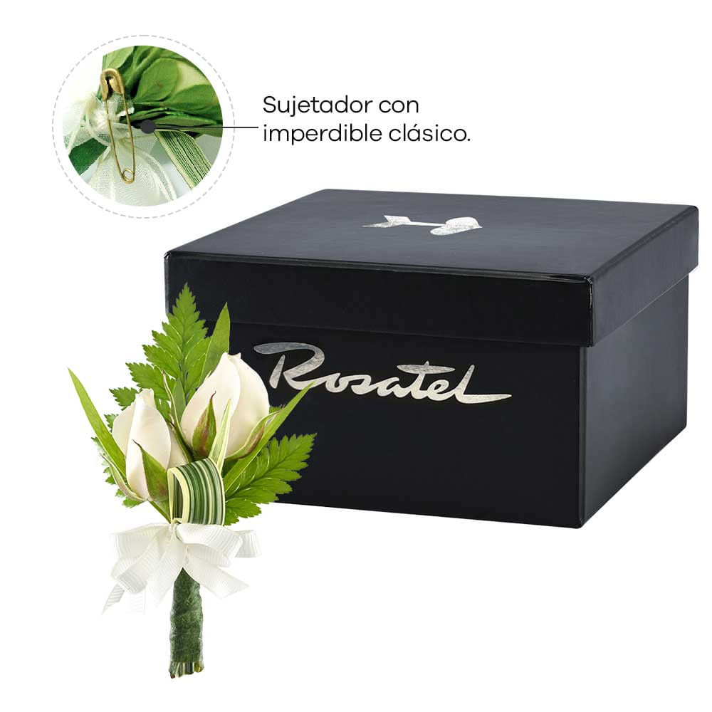 Corsage con Mini Rosas Cremas