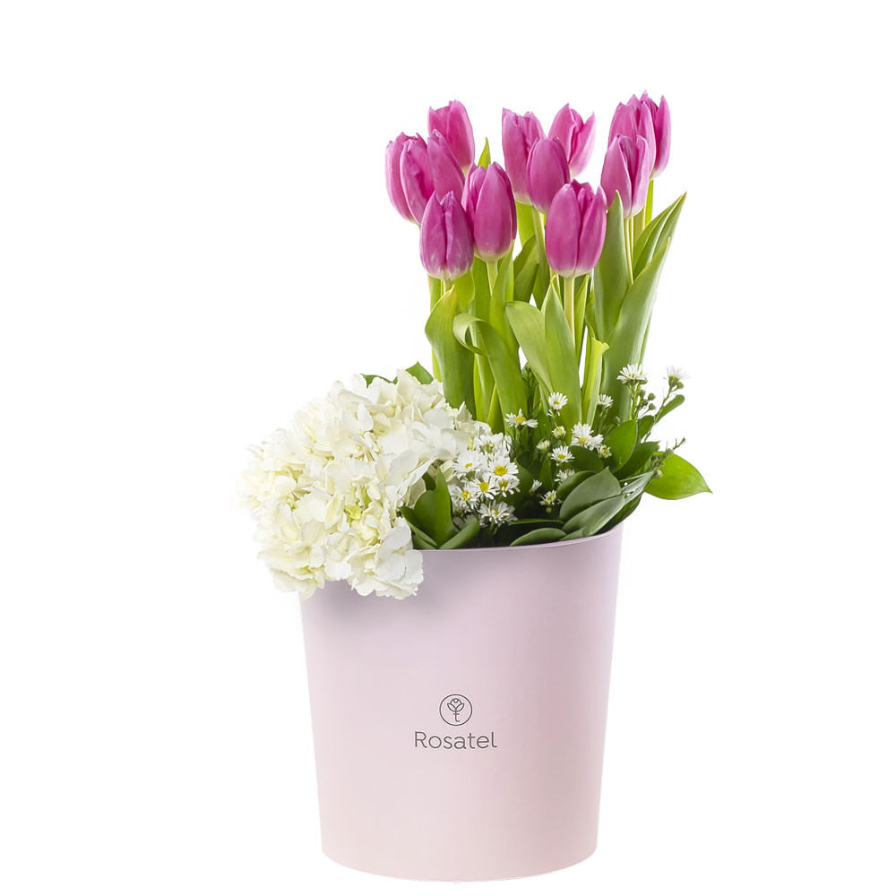 Sombrerera Rosada Grande con 12 Tulipanes Hortensia y Flores