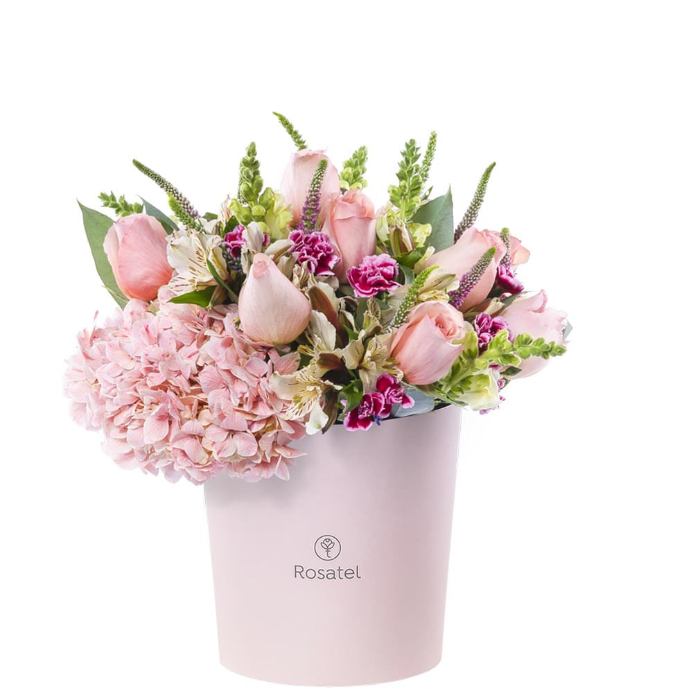 Sombrerera Rosada Grande con 10 Rosas y Flores