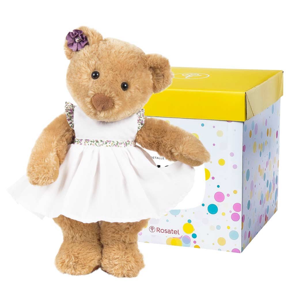 Huguette con Vestido Blanco