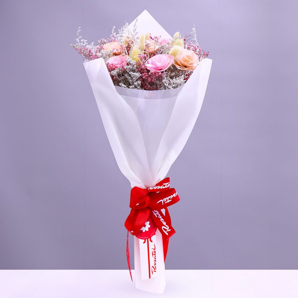 Ramo Rosas Artesanales Rosadas y Flores