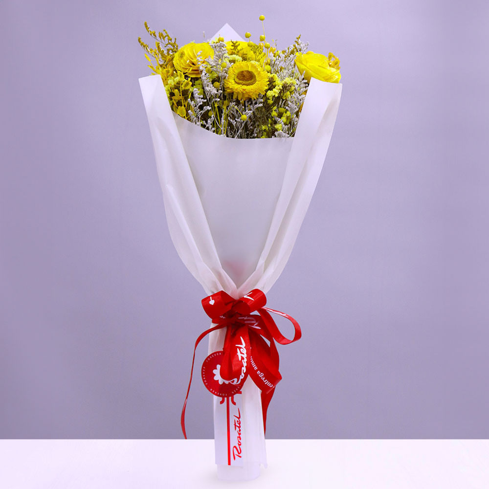 Ramo Rosas Artesanales Amarillas y Flores