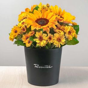 sombrerera-negra-mediana-con-girasoles-y-flores