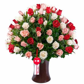 Arreglo Kero Rosas de Amor