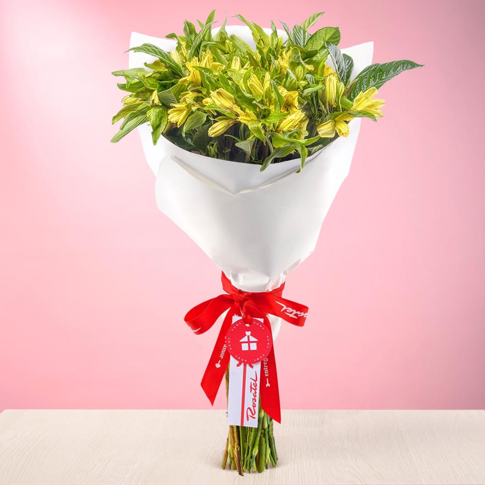 Ramo Estilo Casual De Astromelias Amarillas