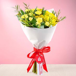 ramo-premium-con-claveles-y-flores-amarillas