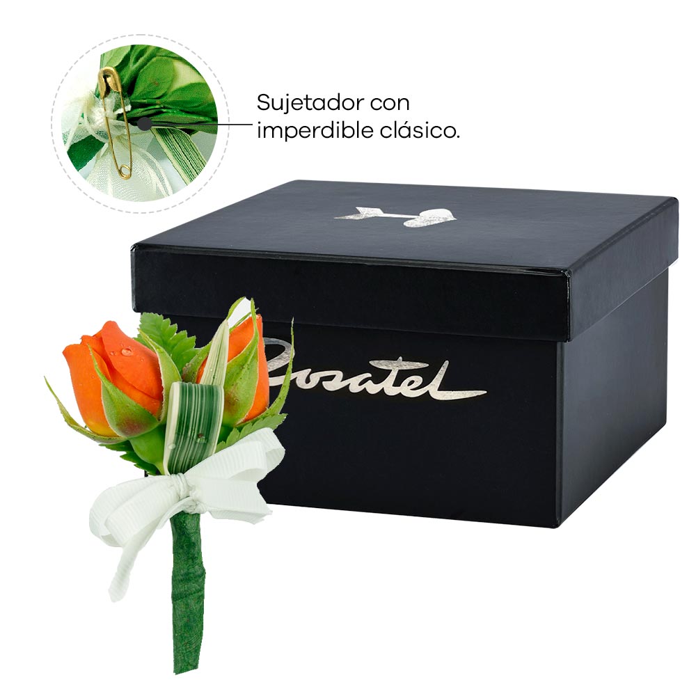 Corsage con Mini Rosas