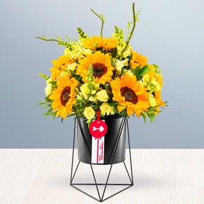 arreglo-elegancia-de-girasoles