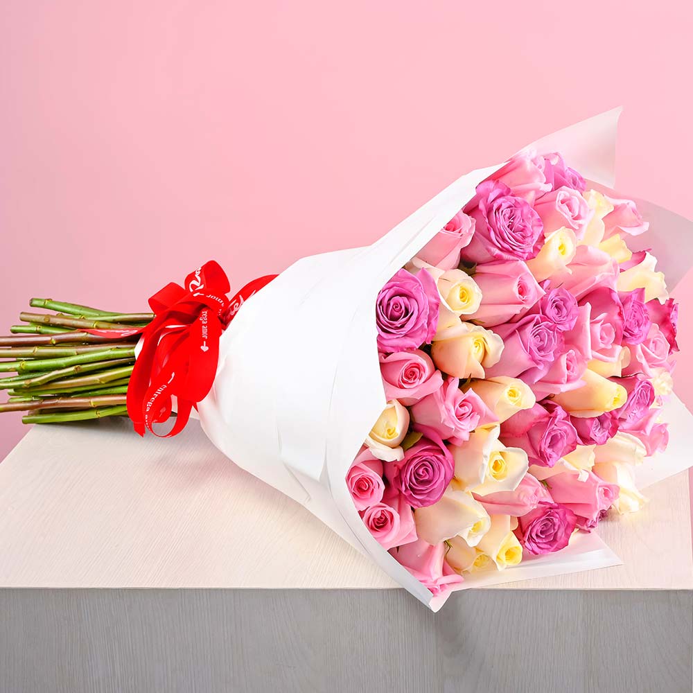 Ramo Dulce Elegancia con 50 Rosas