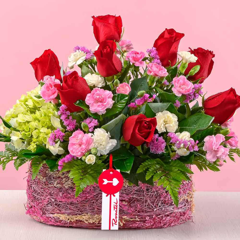 Arreglo Canasta Rosas y Flores