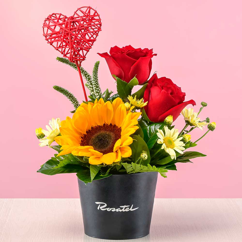 Mini Arreglo de Flores Corazón