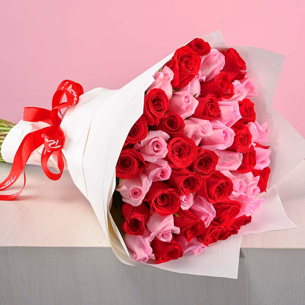 Ramo con 50 Rosas Rojas y Rosadas