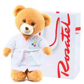 huguette-con-bata-corazones-en-bolsa