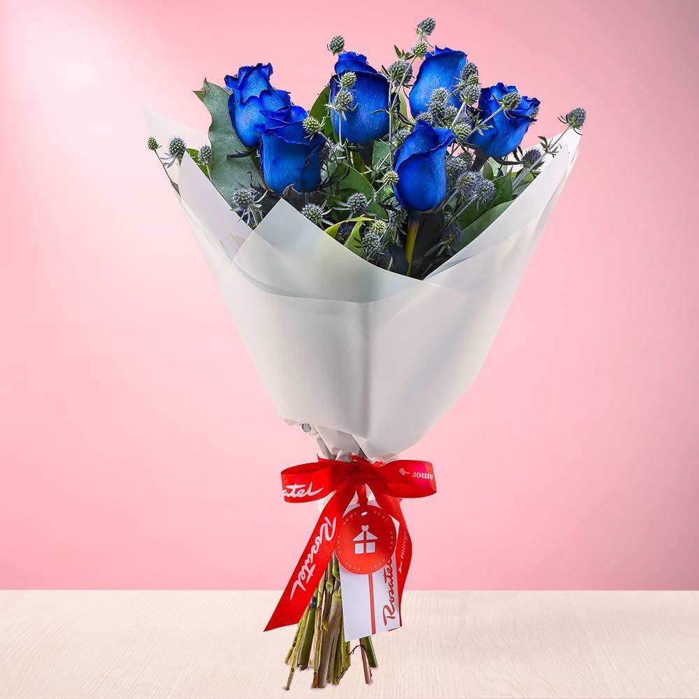 Ramo con Rosas Azules