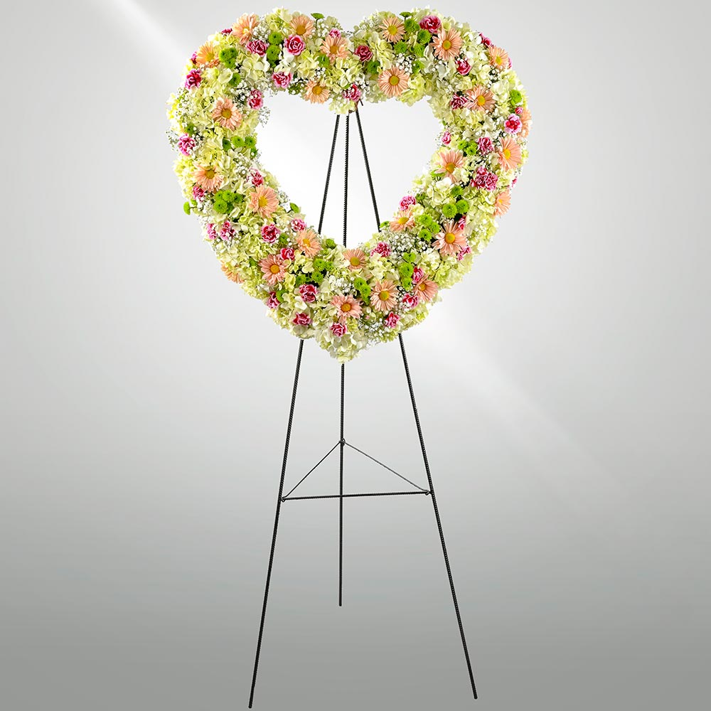 Corona Fúnebre Corazón Hortensias y Margaritas