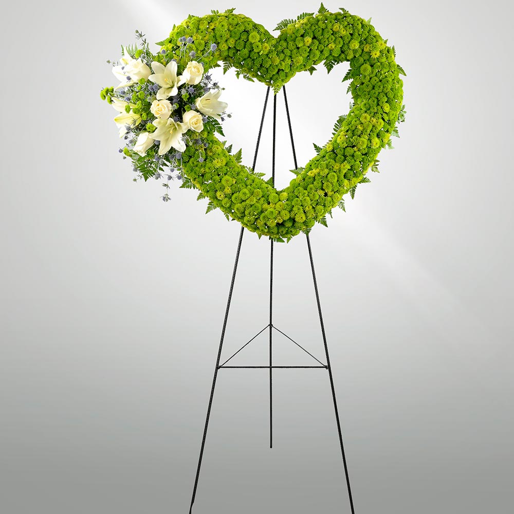 Corona Fúnebre Corazón Rosas y Pompos Verdes