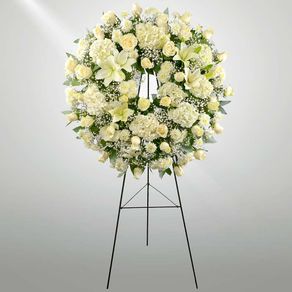 corona-funebre-con-rosas-y-flores-cremas