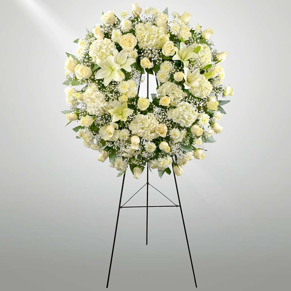 Corona Fúnebre con Rosas y Flores Cremas