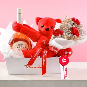 arreglo-mateus-con-rosas-artesanales