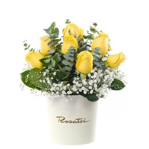 Sombrerera Crema Mediana con 10 Rosas y Flores