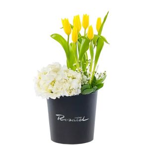 sombrerera-negra-mediana-con-6-tulipanes-amarillos-hortensia-y-flores