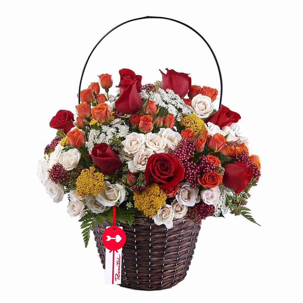 Canasta con Rosas Rojas y Mini Rosas