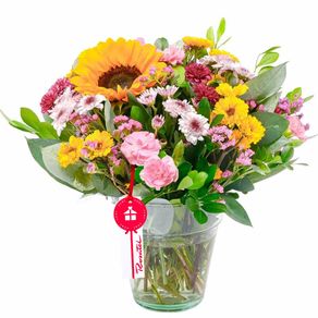 arreglo-con-flores-de-temporada