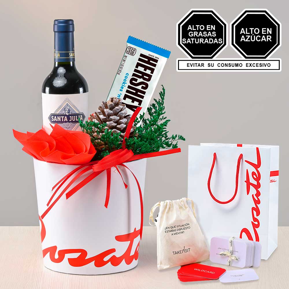 Regalo Navideño Vino y Juego de Mesa