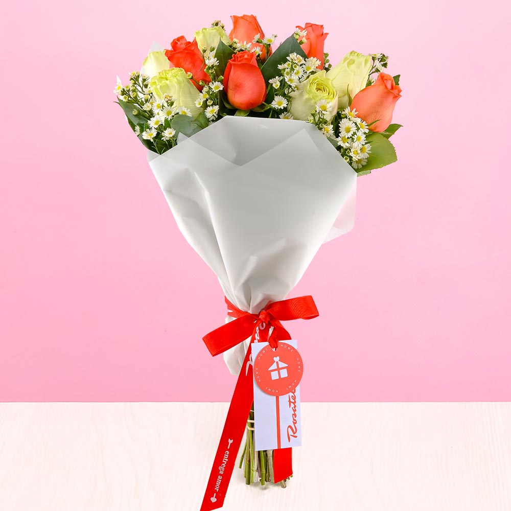 Ramo de Rosas Verdes y Naranjas