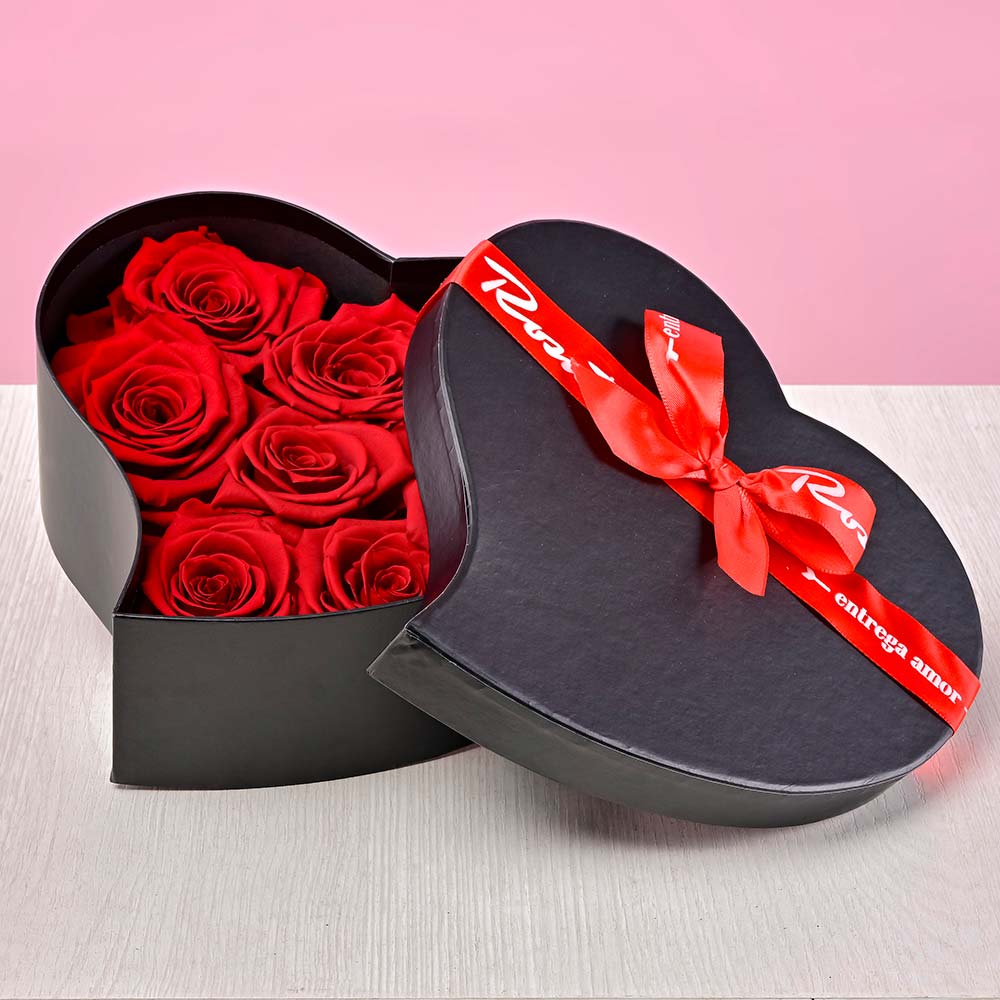 Corazón de Amor con Rosas Preservadas