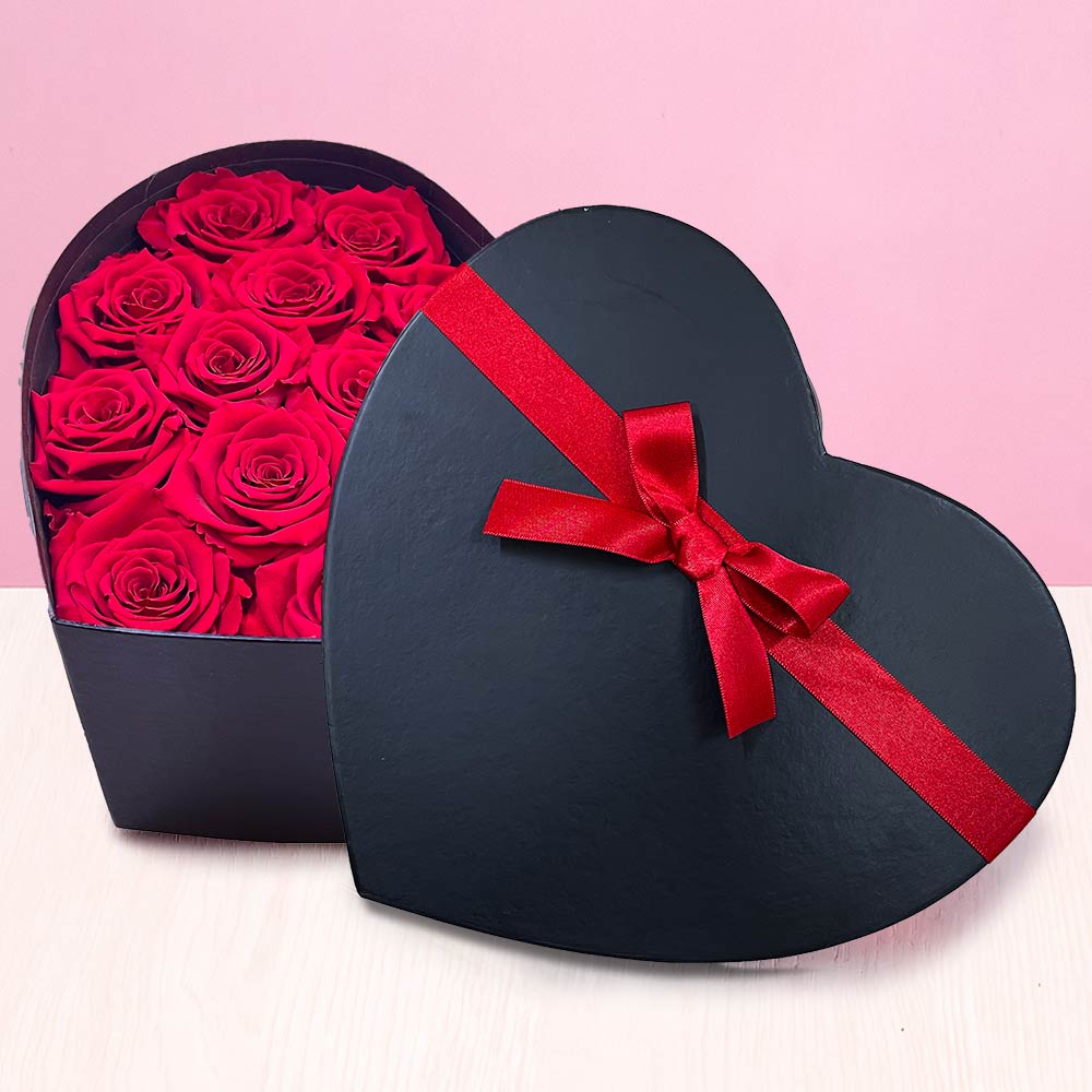 Corazón del Amor con Rosas Preservadas